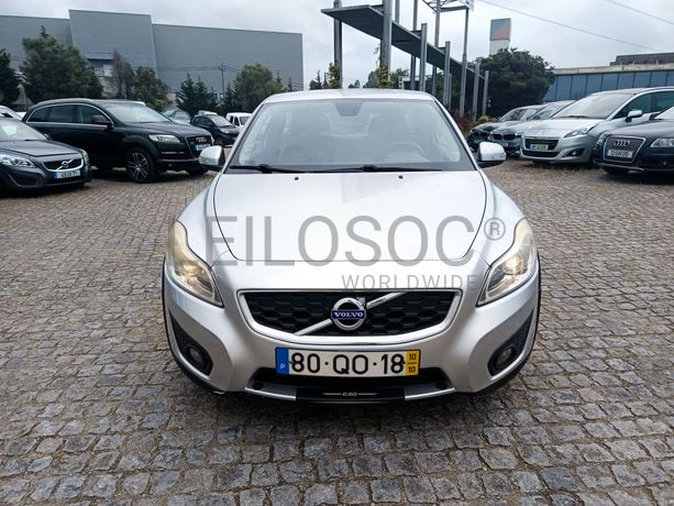 Volvo C30 · Ano 2010