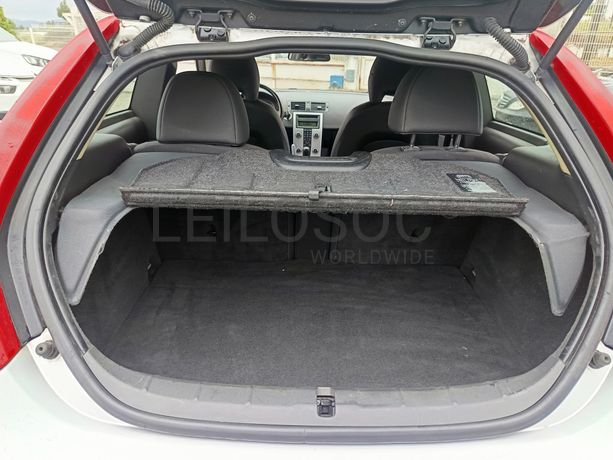 Volvo C30 · Ano 2010