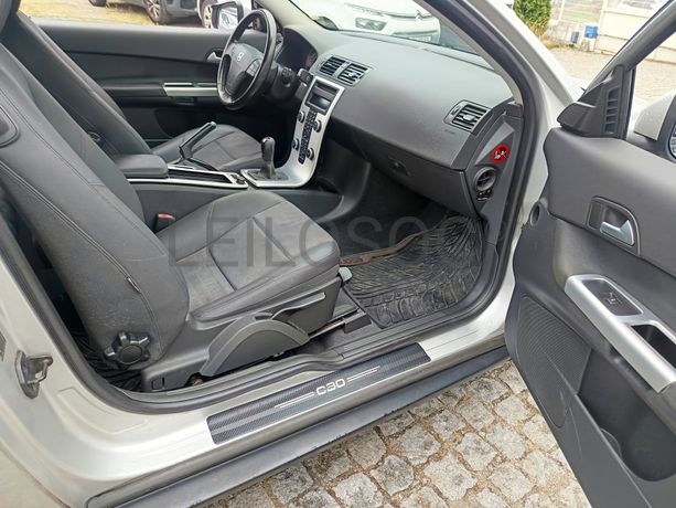 Volvo C30 · Ano 2010