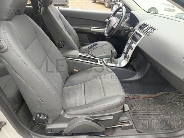 Volvo C30 · Ano 2010