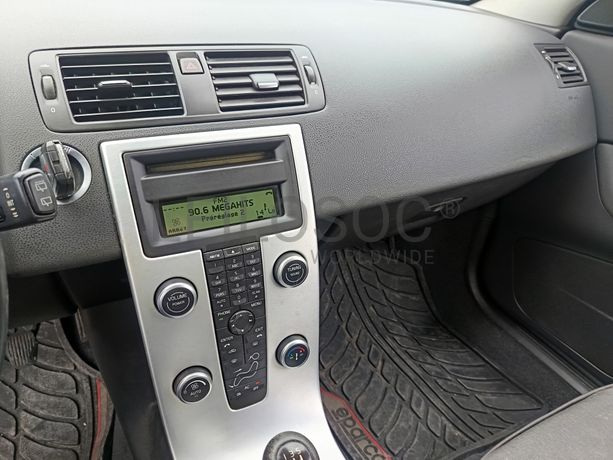 Volvo C30 · Ano 2010