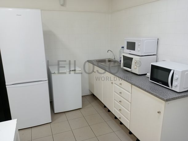 Unidade Industrial Completa · Armazém + Tinturaria