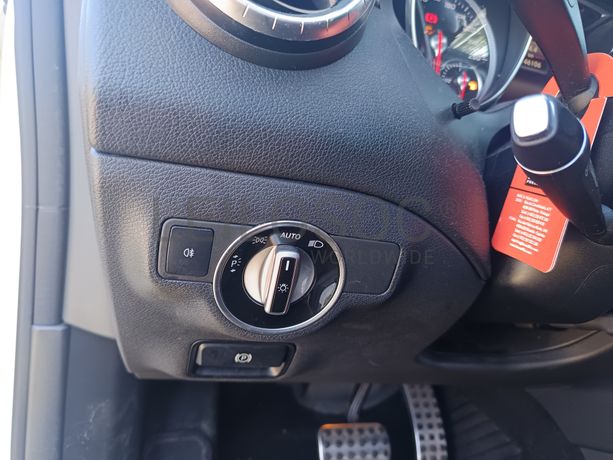 Mercedes-Benz CLA 220d · Ano 2017