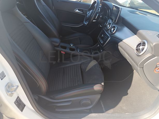 Mercedes-Benz CLA 220d · Ano 2017