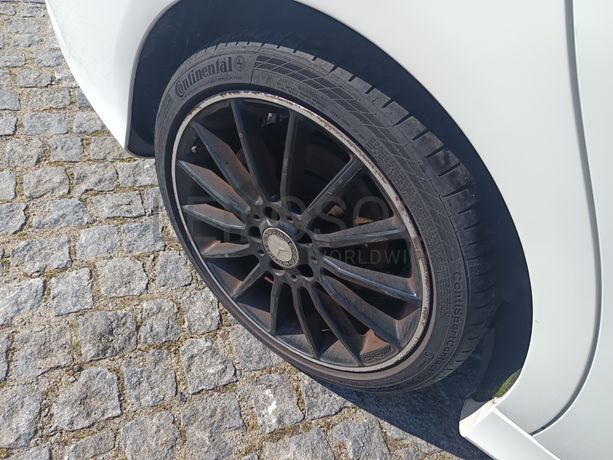 Mercedes-Benz CLA 220d · Ano 2017