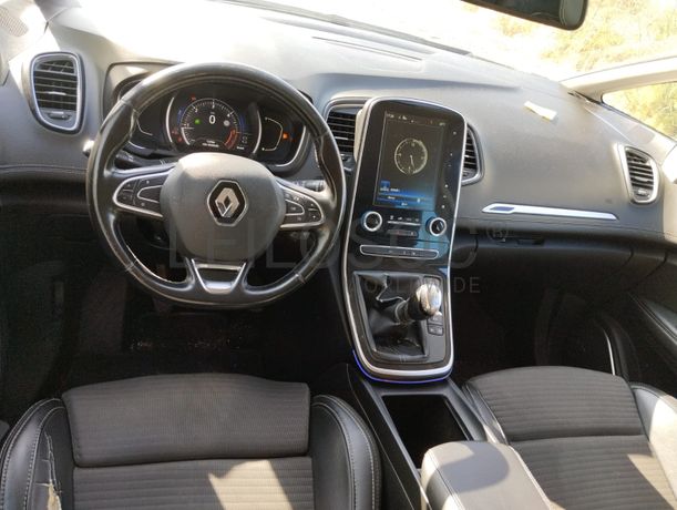 Renault Grand Scénic · Ano 2017