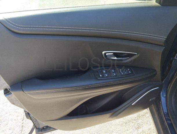 Renault Grand Scénic · Ano 2017