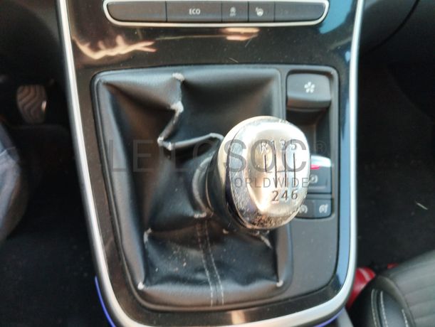 Renault Grand Scénic · Ano 2017