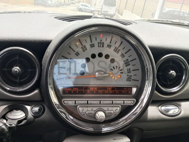 Mini Cooper D · Ano 2007