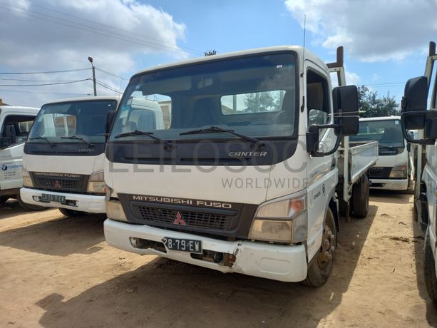 8 Veículos Mitsubishi Canter 3.50