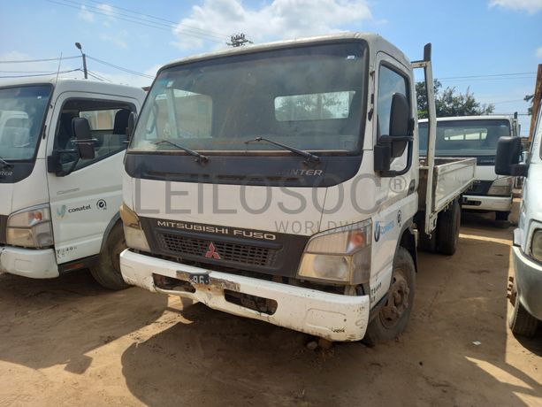 8 Veículos Mitsubishi Canter 3.50