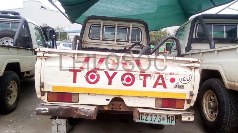 Toyota/Land Cruiser - 2013