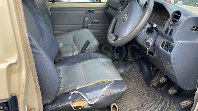 Toyota/LandCruiser - 2015