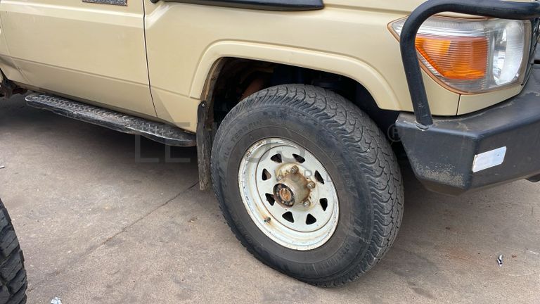 Toyota/LandCruiser - 2015