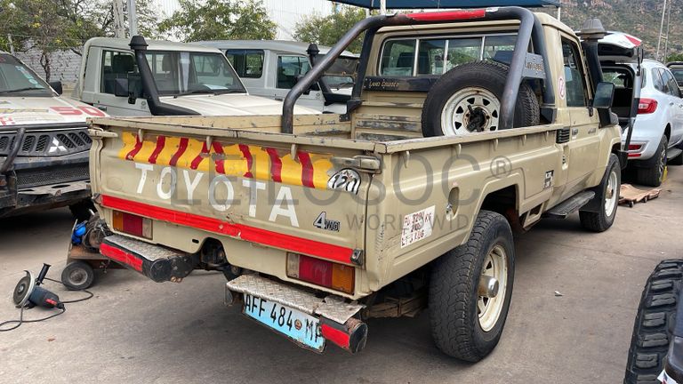 Toyota/LandCruiser - 2015