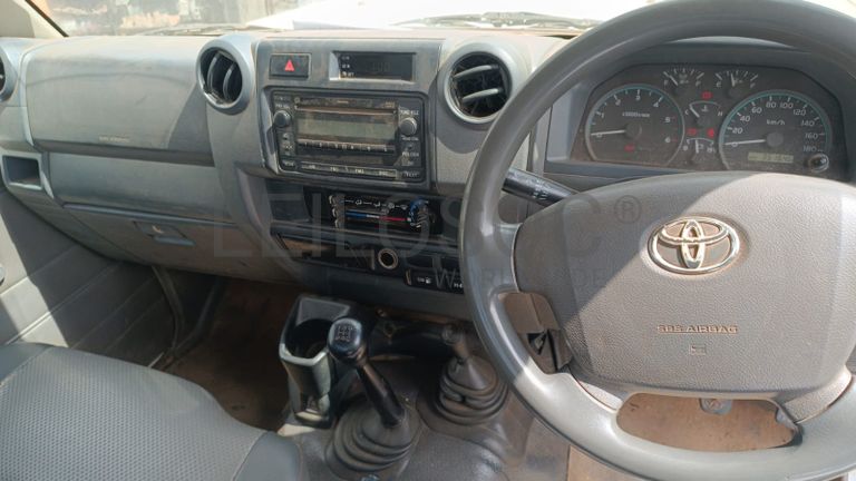 Toyota/LandCruiser - 2012