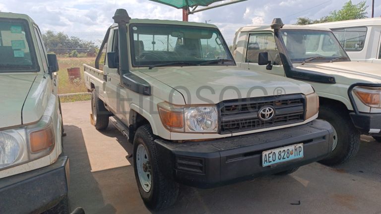 Toyota/LandCruiser - 2014