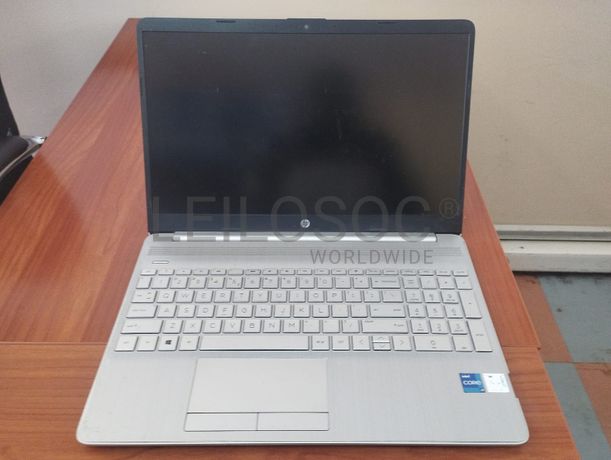 Portátil - HP/16- de 3000ni 7