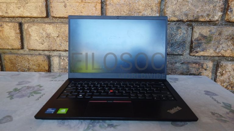 Portátil - Lenovo/ThinkPad