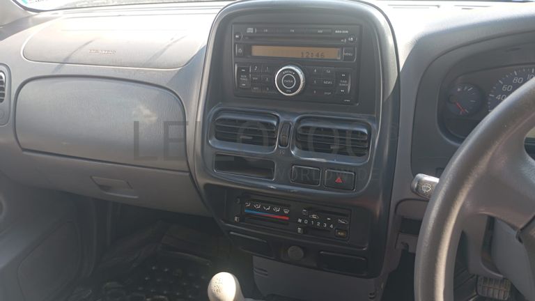 Nissan/Hardbody NPR 300 - 2017