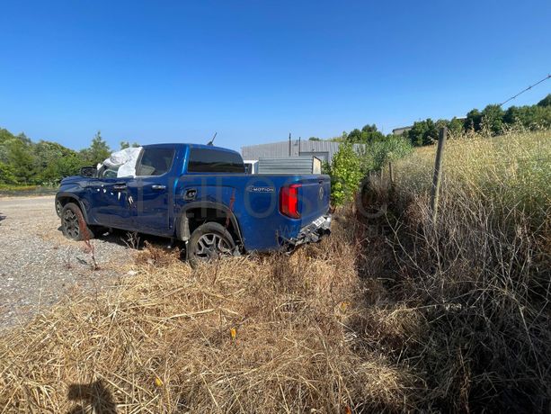 Volkswagen Amarok · Ano 2023