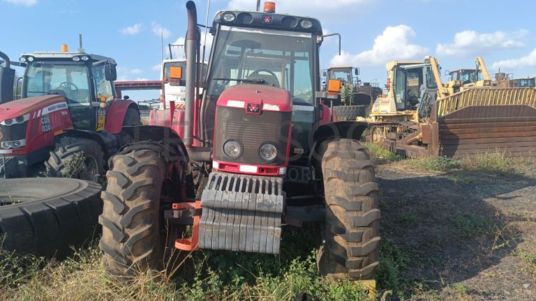 Massey Ferguson 5460