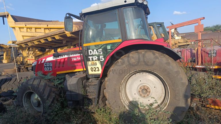 Massey Ferguson 7614