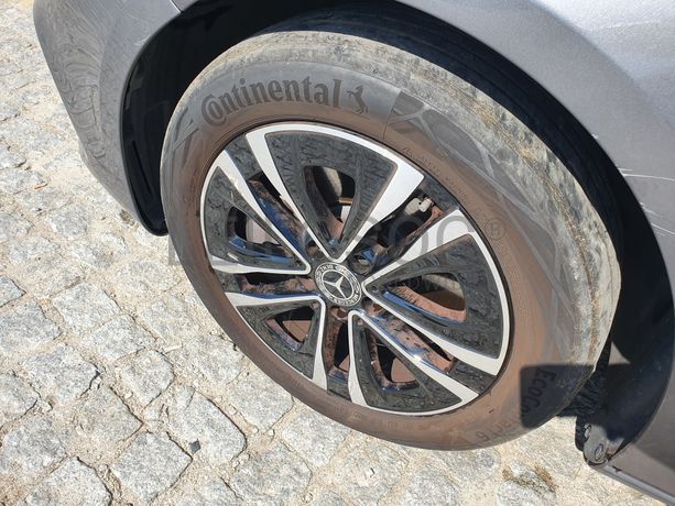 Mercedes-Benz A250E · Ano 2023