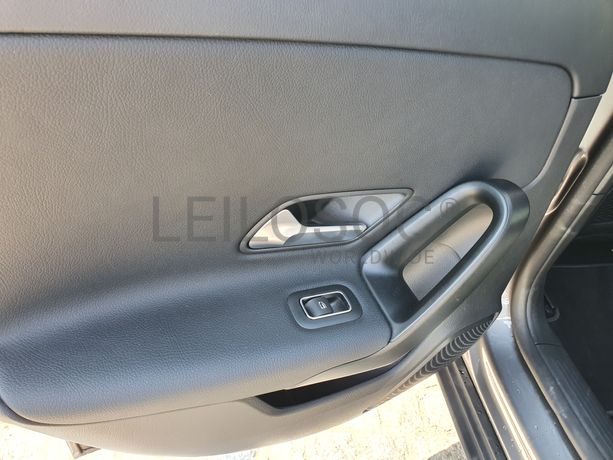 Mercedes-Benz A250E · Ano 2023