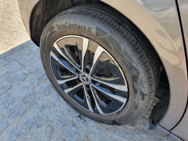 Mercedes-Benz A250E · Ano 2023