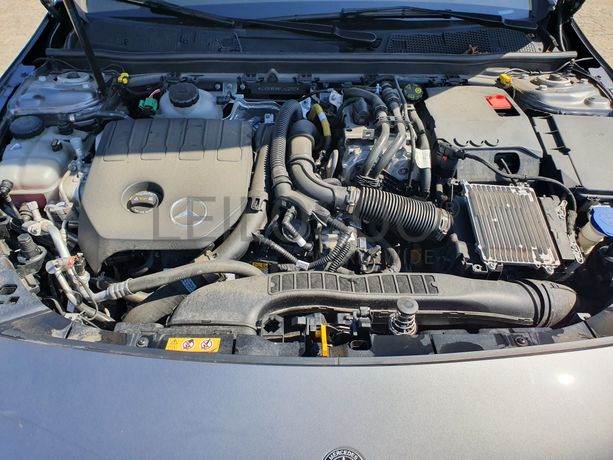 Mercedes-Benz A250E · Ano 2023