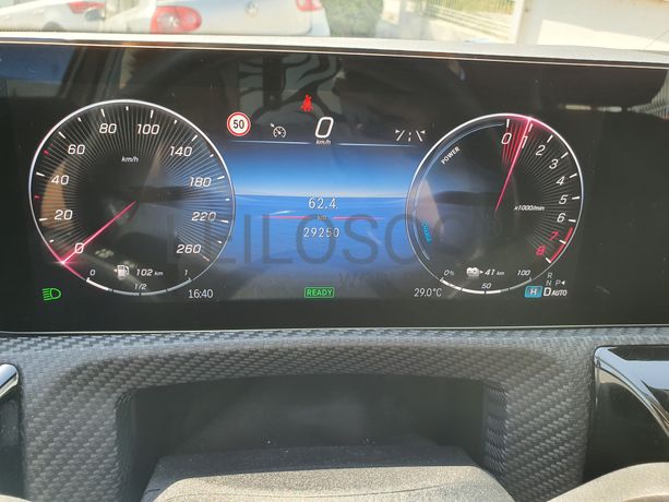 Mercedes-Benz A250E · Ano 2023