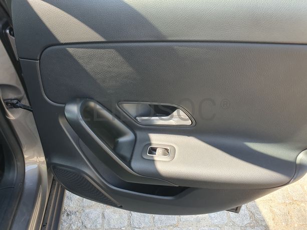 Mercedes-Benz A250E · Ano 2023