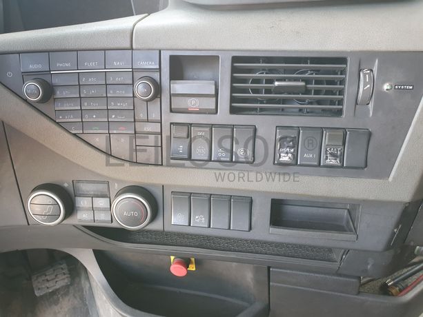 Volvo FH 6X4 · Ano 2014