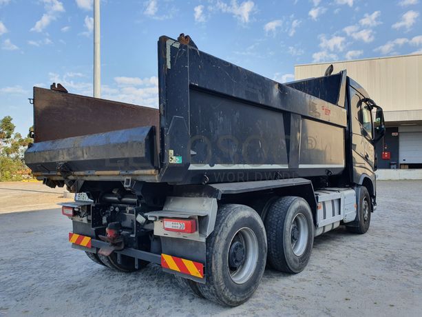 Volvo FH 6X4 · Ano 2014