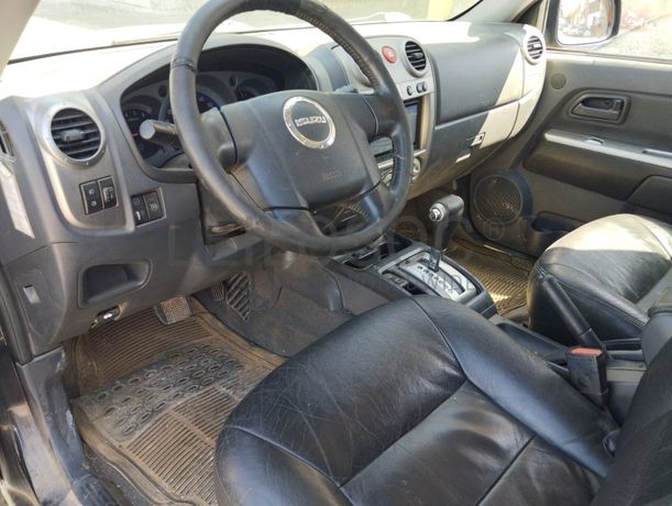 Isuzu D-Max Rodeo · Ano 2007