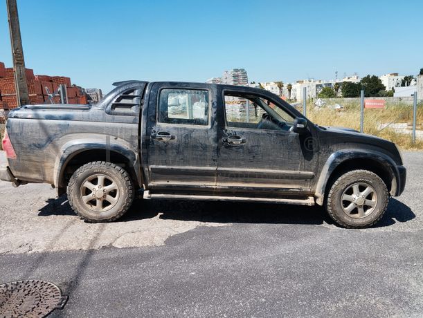 Isuzu D-Max Rodeo · Ano 2007