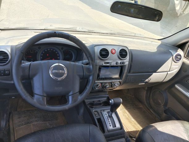 Isuzu D-Max Rodeo · Ano 2007