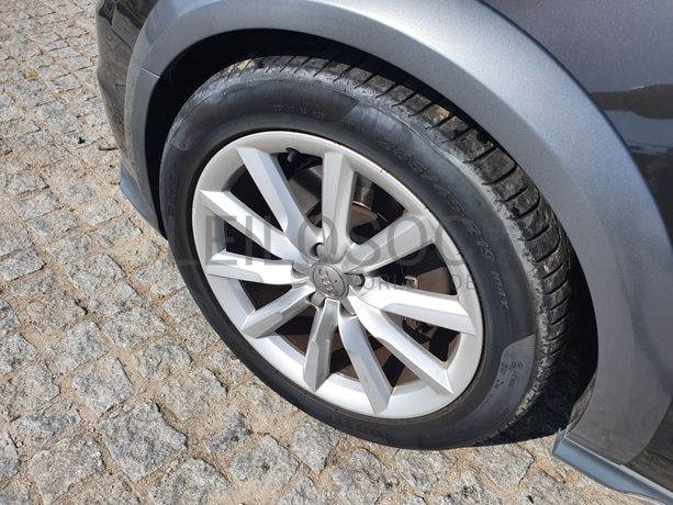 Audi A6 Allroad · Ano 2012