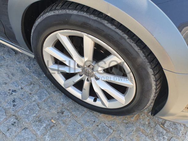 Audi A6 Allroad · Ano 2012