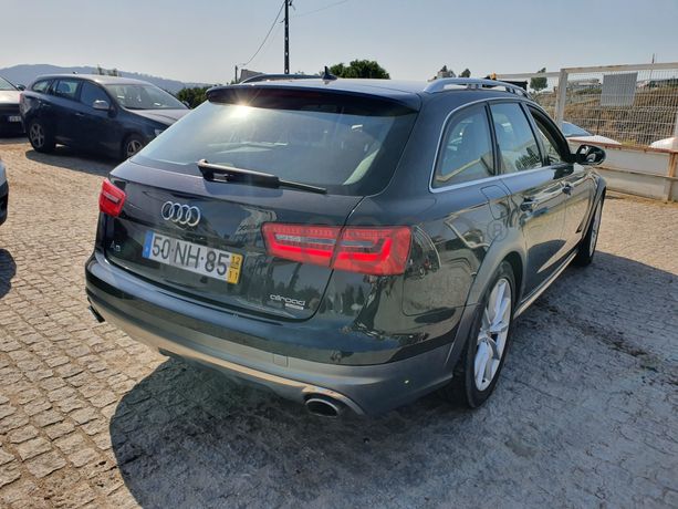 Audi A6 Allroad · Ano 2012