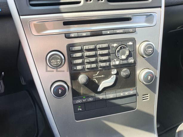 Volvo XC60 · Ano 2010