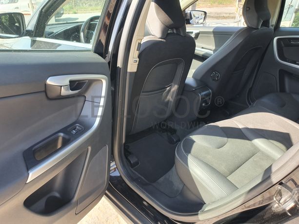 Volvo XC60 · Ano 2010