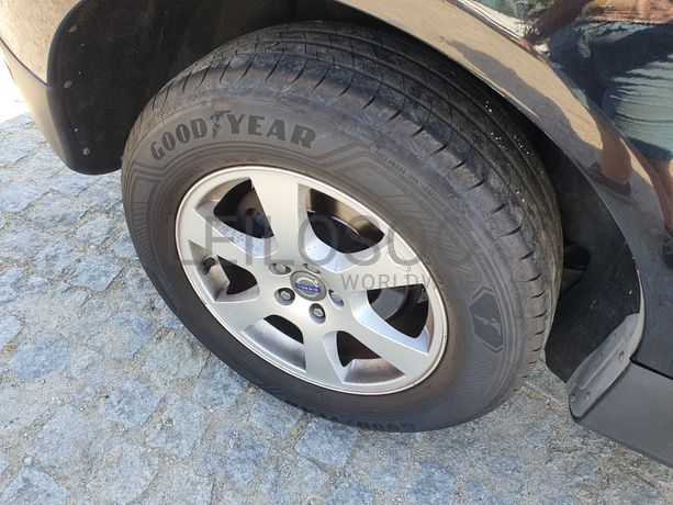 Volvo XC60 · Ano 2010