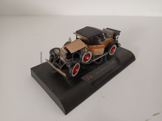 Miniatura Veículo Escala 1:43