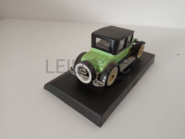 Miniatura Veículo Escala 1:43