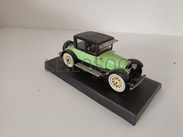 Miniatura Veículo Escala 1:43