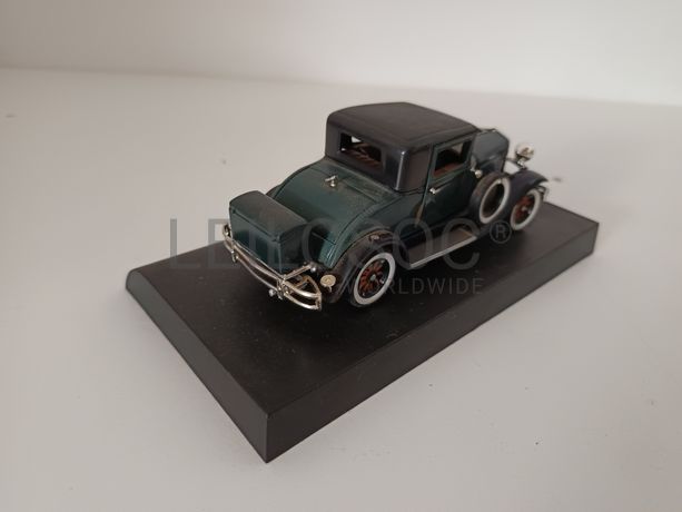 Miniatura Veículo Escala 1:43