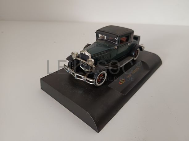 Miniatura Veículo Escala 1:43