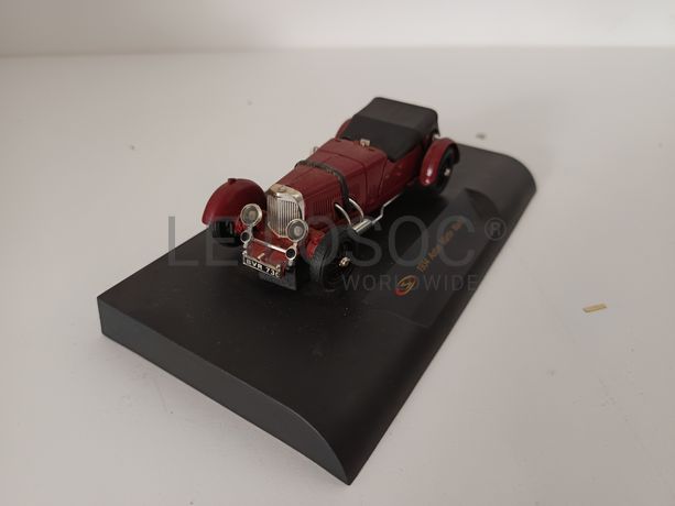 Miniatura Veículo Escala 1:43